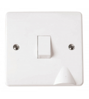 Click Scolmore 1-gang 2-pole 20a Switch With F/outlet