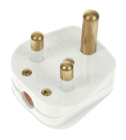 Click PA167 15a Round Pin Plug White Essentials