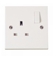 Click PRW035 13a 1 Gang Socket Outlet Dp Switched Polar