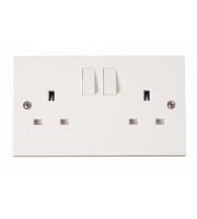 Click PRW036 13a 2 Gang Socket Outlet Dp Switched Polar