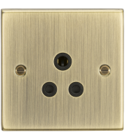 Knightsbridge 5A Unswitched Socket Finish (Brass)