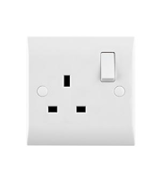 Saxby Lighting Curved Edge 13a 1g Sp Switched Socket